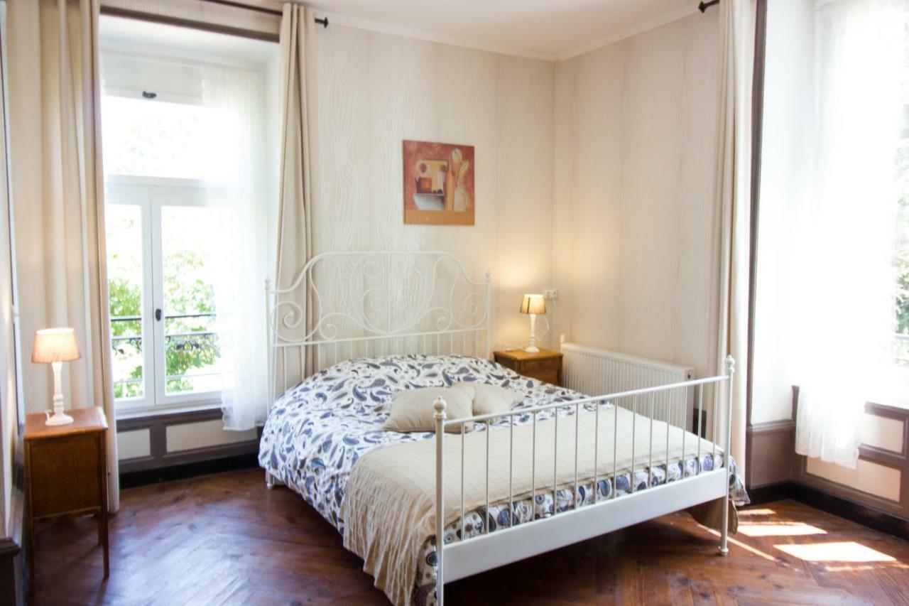 Domaine Des Lilas Saint-Germain-Lembron Buitenkant foto